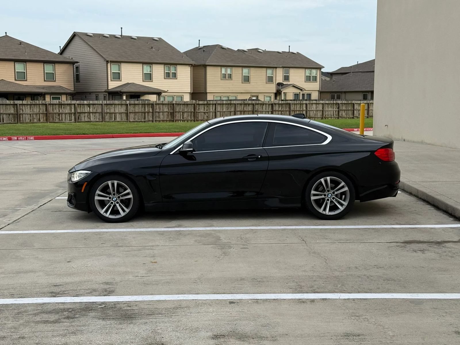 Used 2016 BMW 428i Coupe RWD image 4