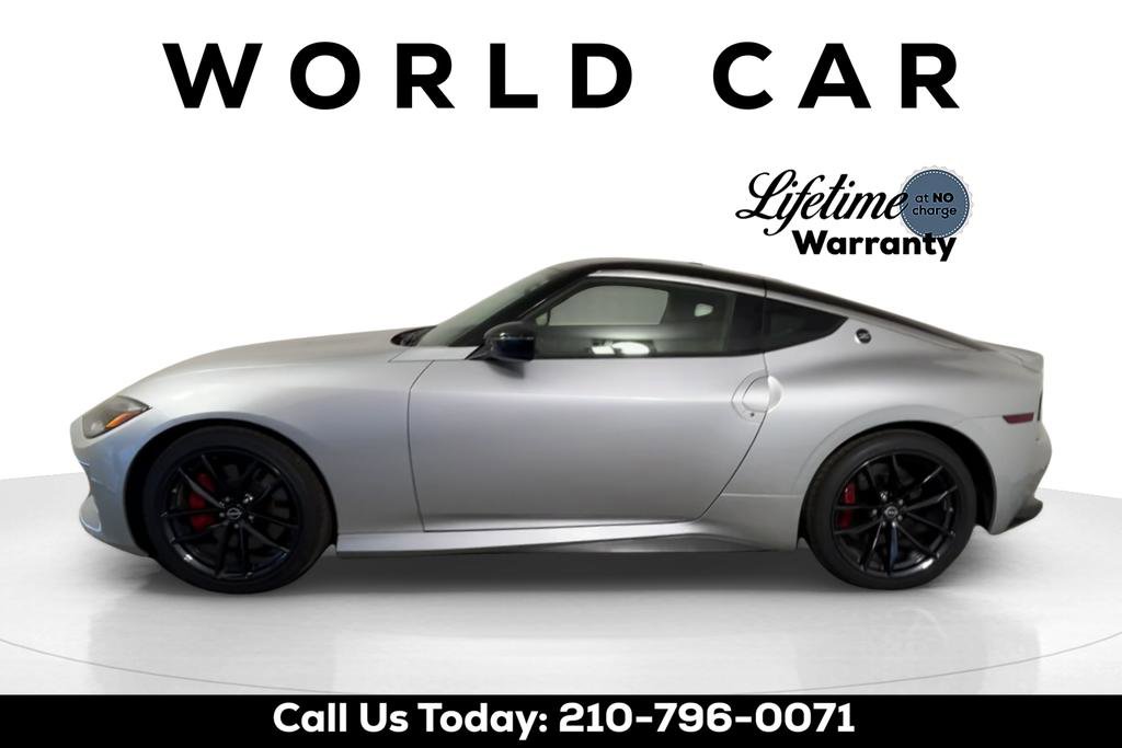 Used 2025 Nissan Z Performance w/ Floor Mat Package RWD image 7