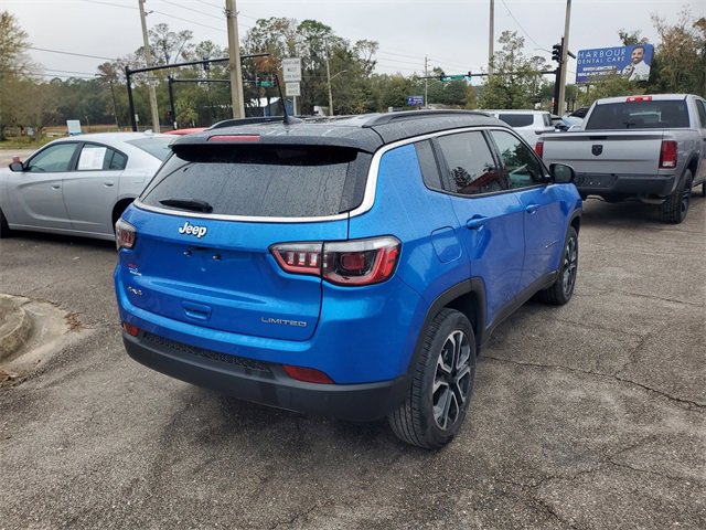 Used 2024 Jeep Compass Limited image 2