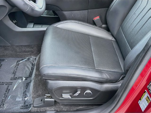 Certified 2026 Hyundai Santa Fe SEL FWD image 20