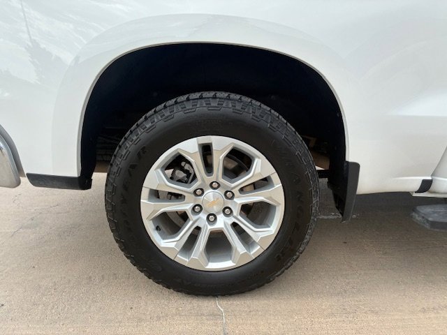 Used 2024 Chevrolet Silverado 1500 LTZ w/ LTZ Convenience Package II image 10