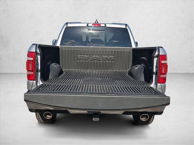 Used 2019 RAM 1500 Laramie RWD image 6
