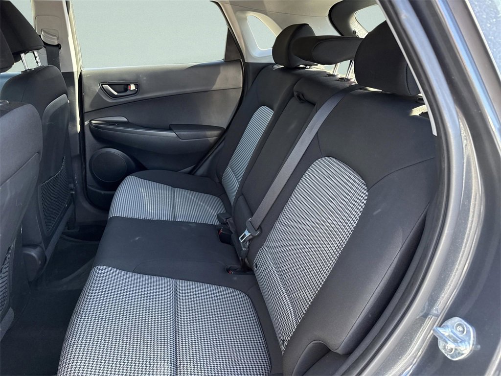 Used 2018 Hyundai Kona SE image 29