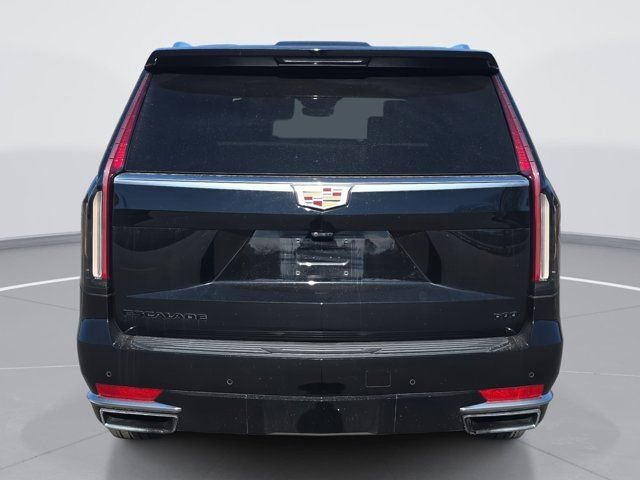 Used 2021 Cadillac Escalade Premium Luxury image 4