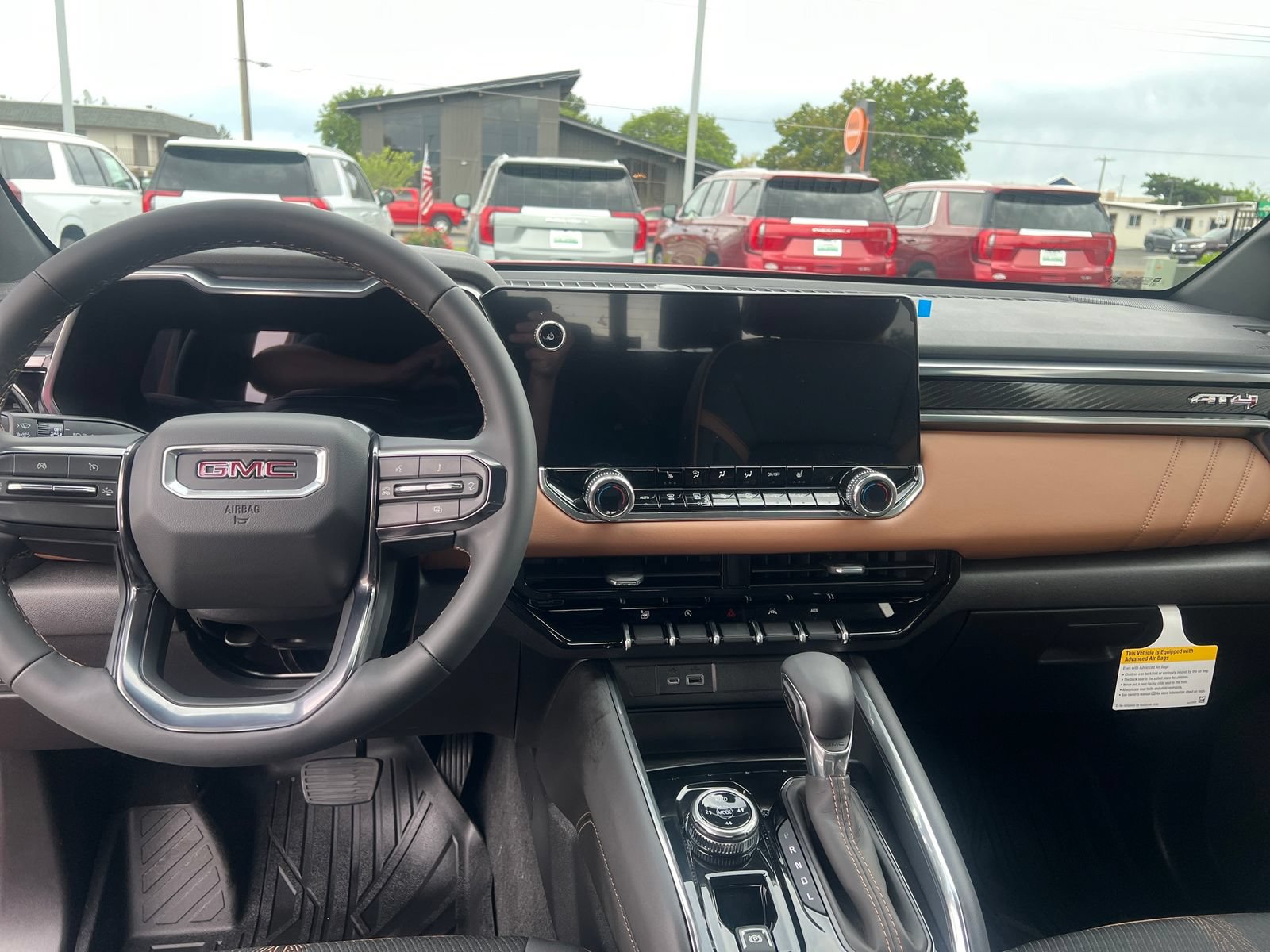 New 2026 GMC Canyon AT4 AWD/4WD image 10