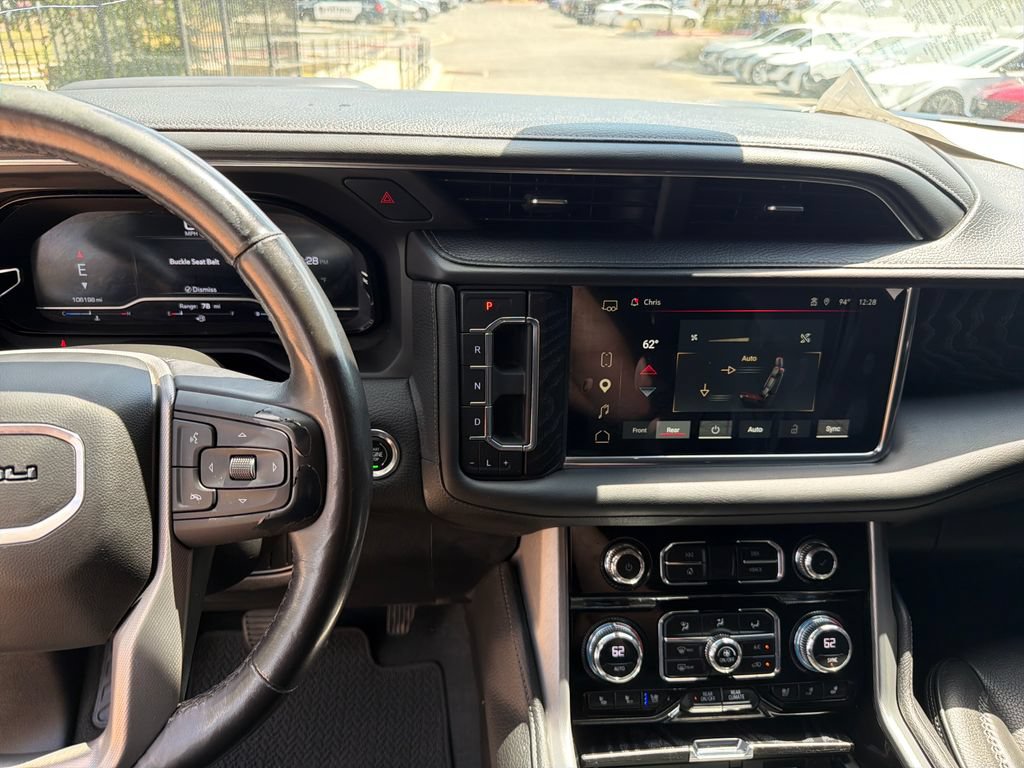 Used 2023 GMC Yukon Denali AWD/4WD image 26