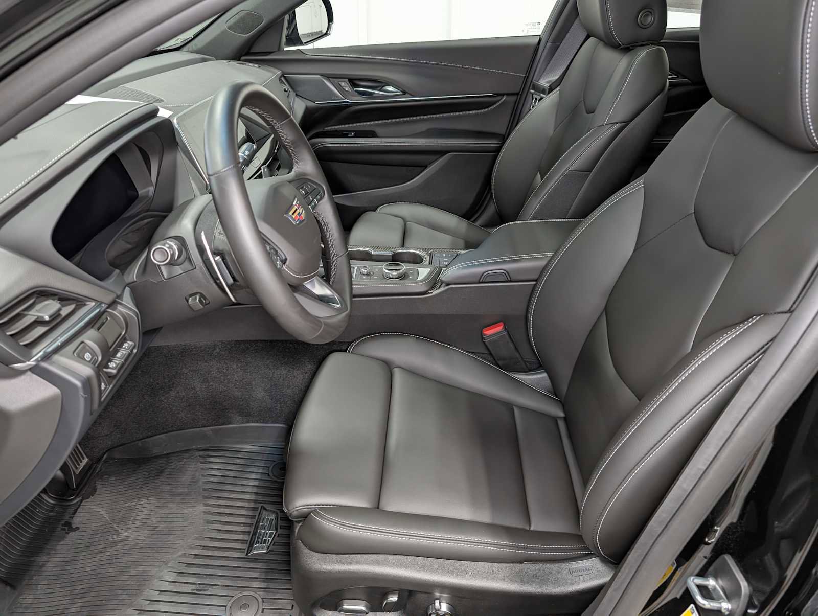 Certified 2024 Cadillac CT4 V Blackwing w/ Carbon Fiber 1 Package image 4