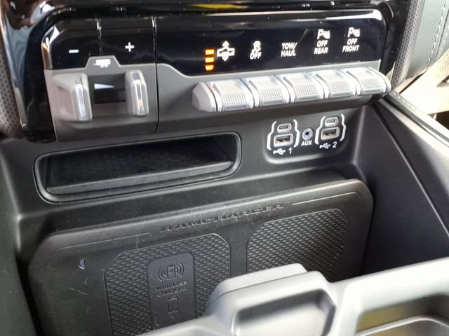 Used 2023 RAM 1500 Limited AWD/4WD image 10