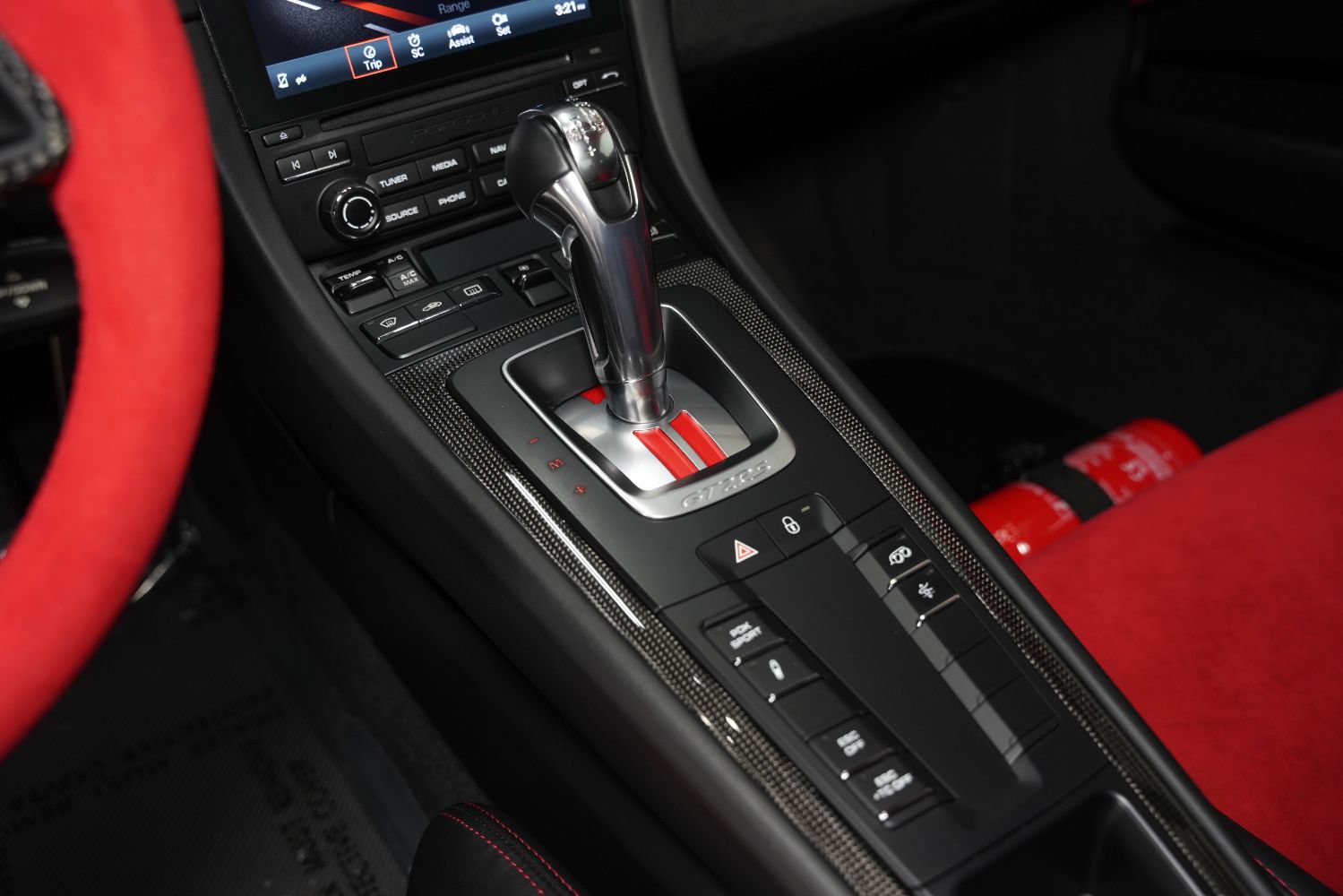 Used 2019 Porsche 911 GT2 RS RWD image 47