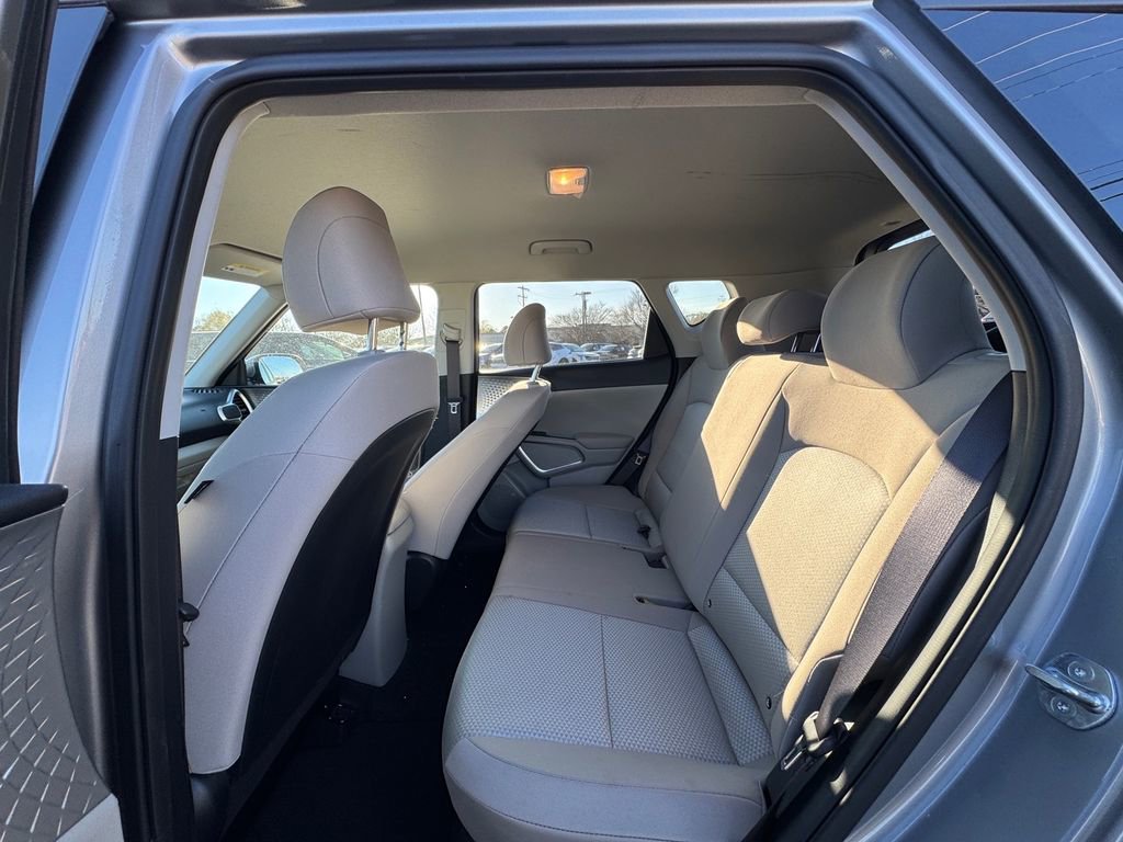 Used 2023 Kia Soul LX image 11