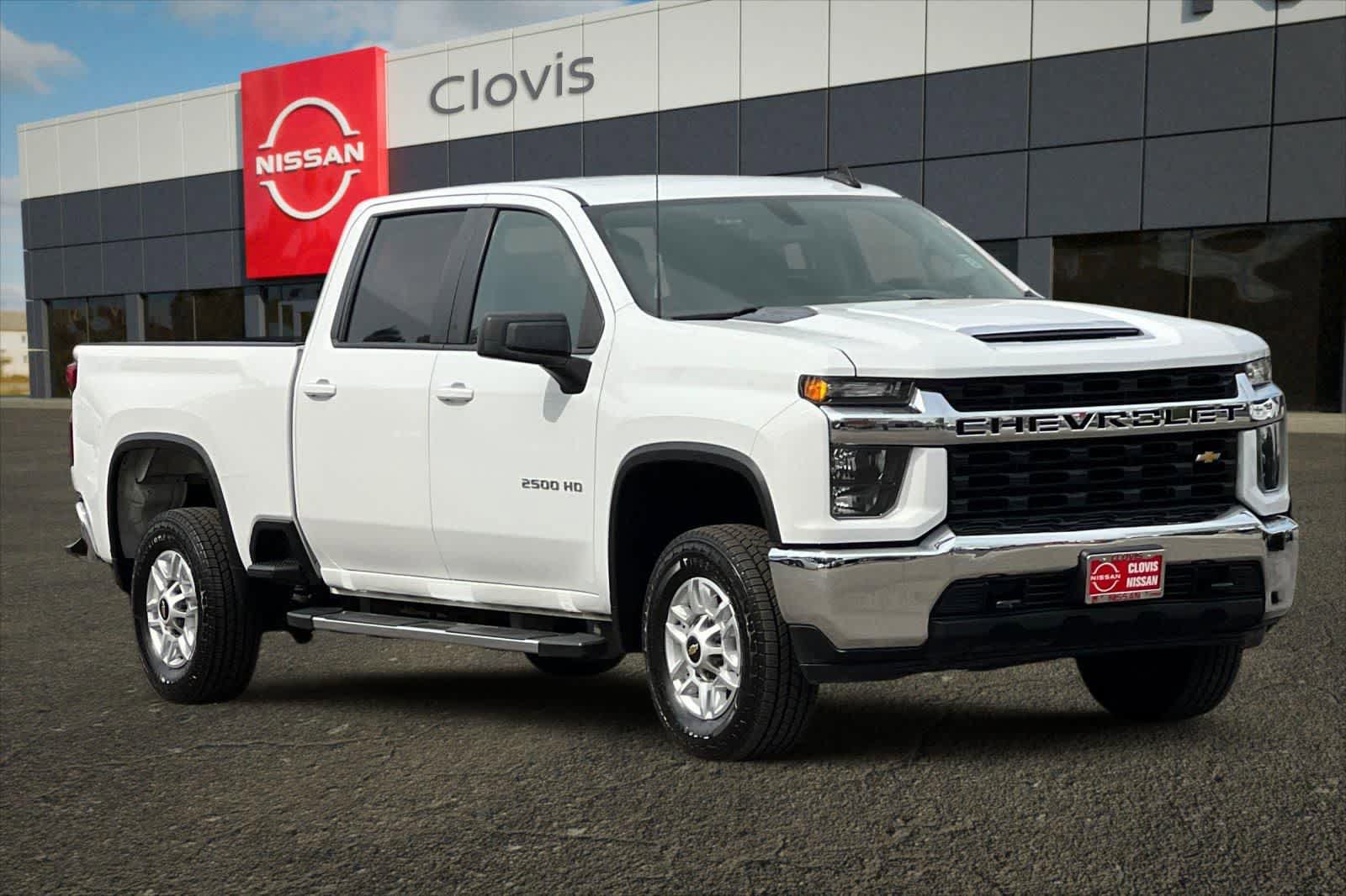 Used 2022 Chevrolet Silverado 2500 LT AWD/4WD image 10