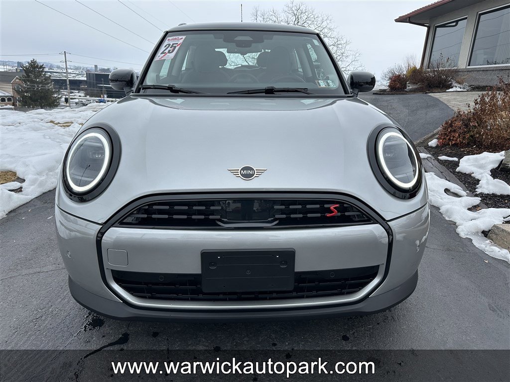 Used 2025 MINI Cooper S image 2