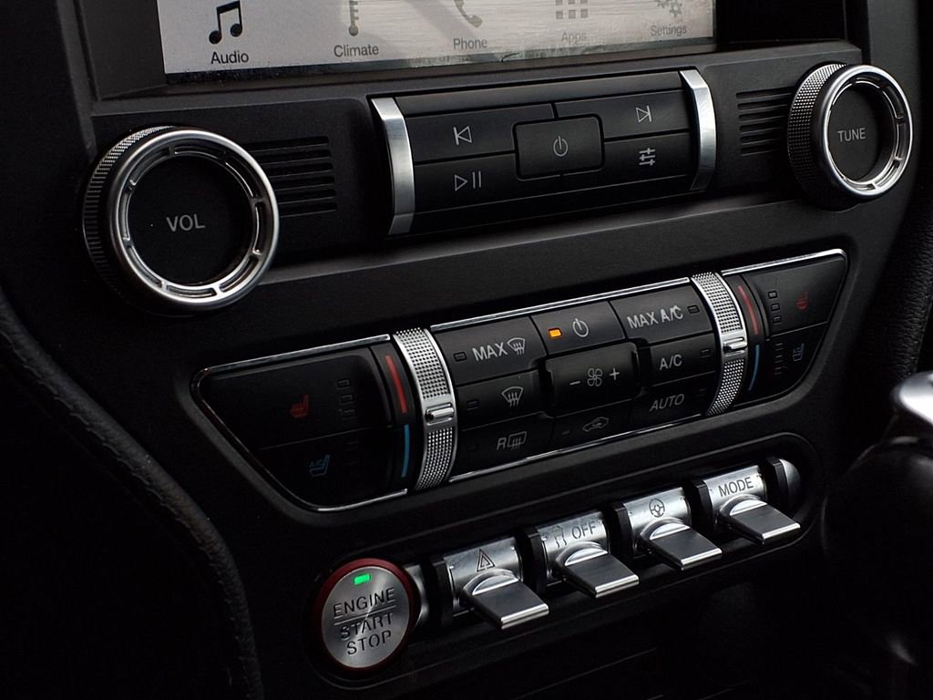 Used 2019 Ford Mustang Premium image 9