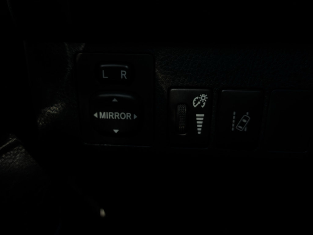 Used 2018 Toyota RAV4 Limited w/ Advanced Technology Package AWD/4WD image 26