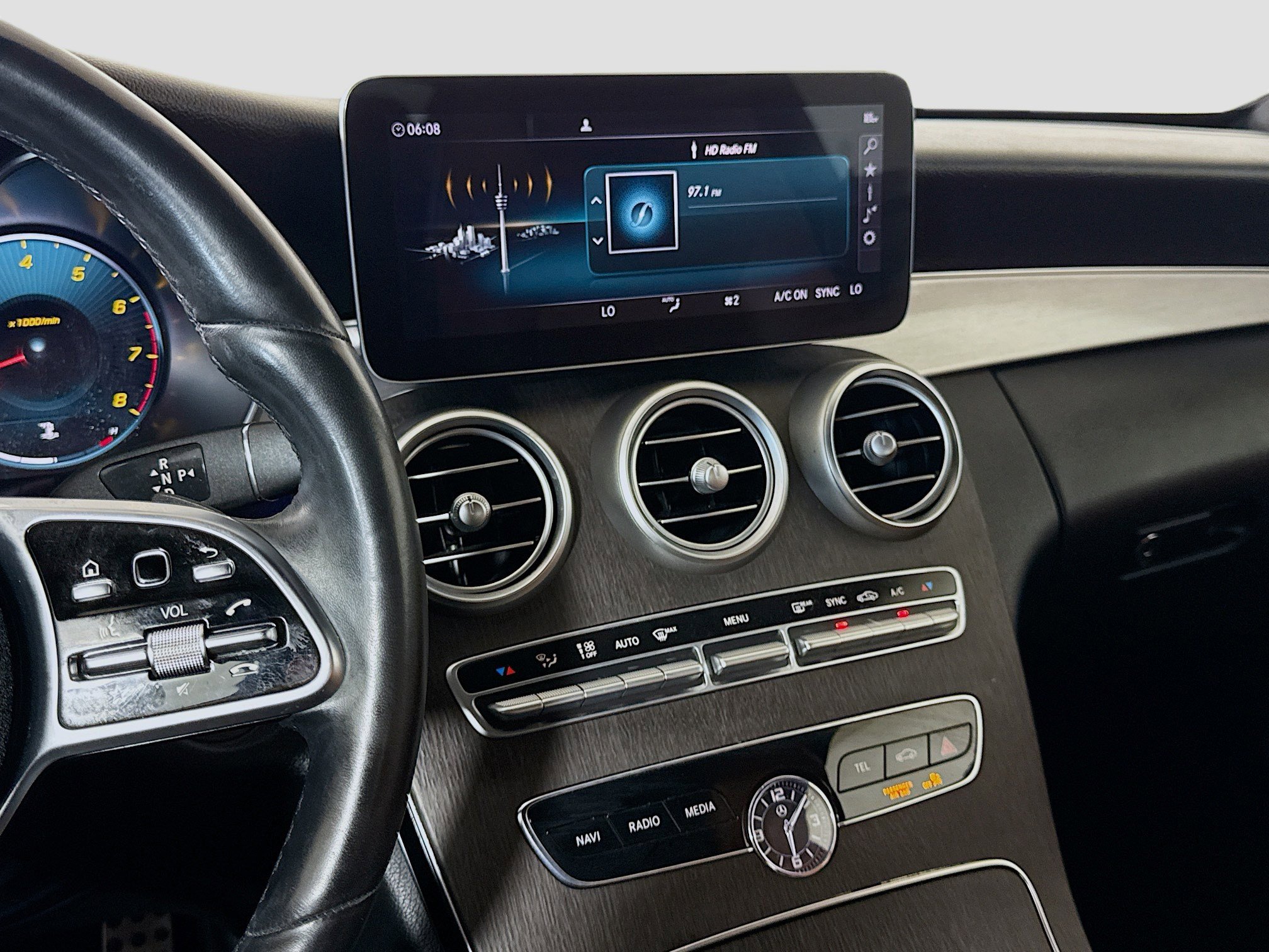 Used 2020 Mercedes-Benz C 300 4MATIC Coupe image 18