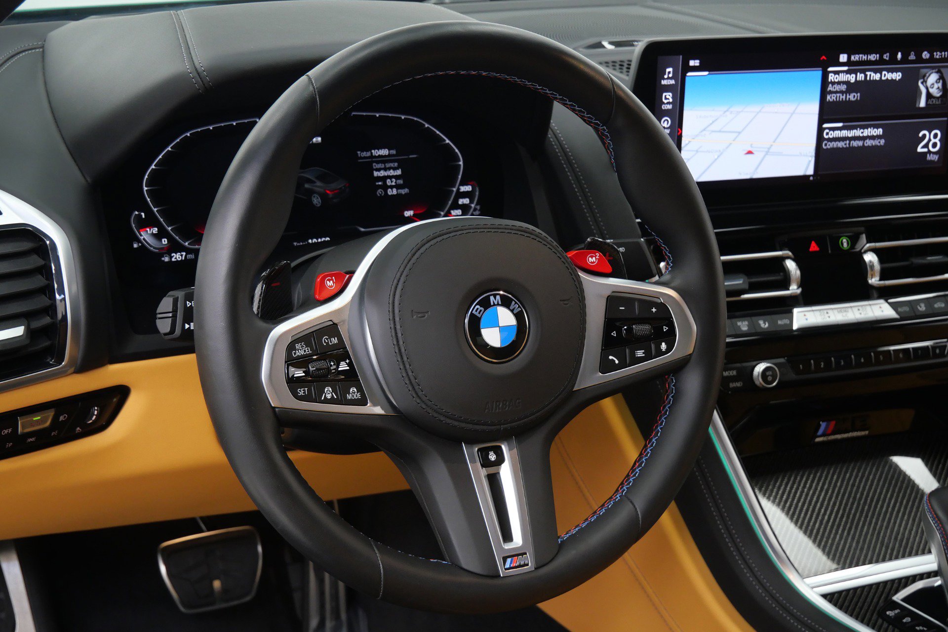 Used 2023 BMW M8 Competition w/ M Carbon Exterior Package AWD/4WD image 15