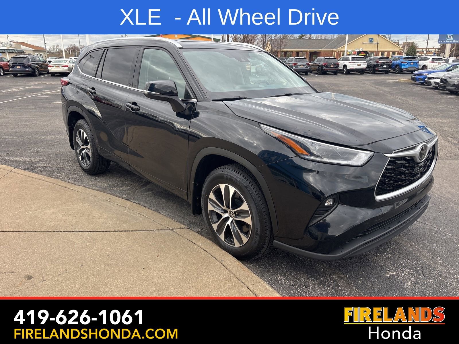 Used 2021 Toyota Highlander XLE image 6