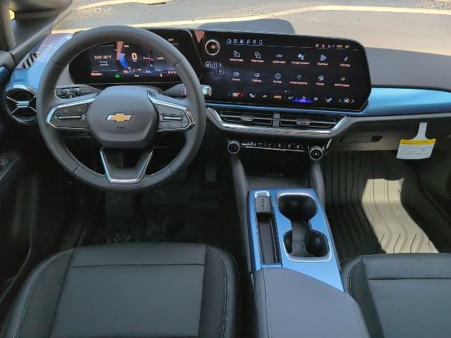 New 2026 Chevrolet Equinox EV LT FWD image 4