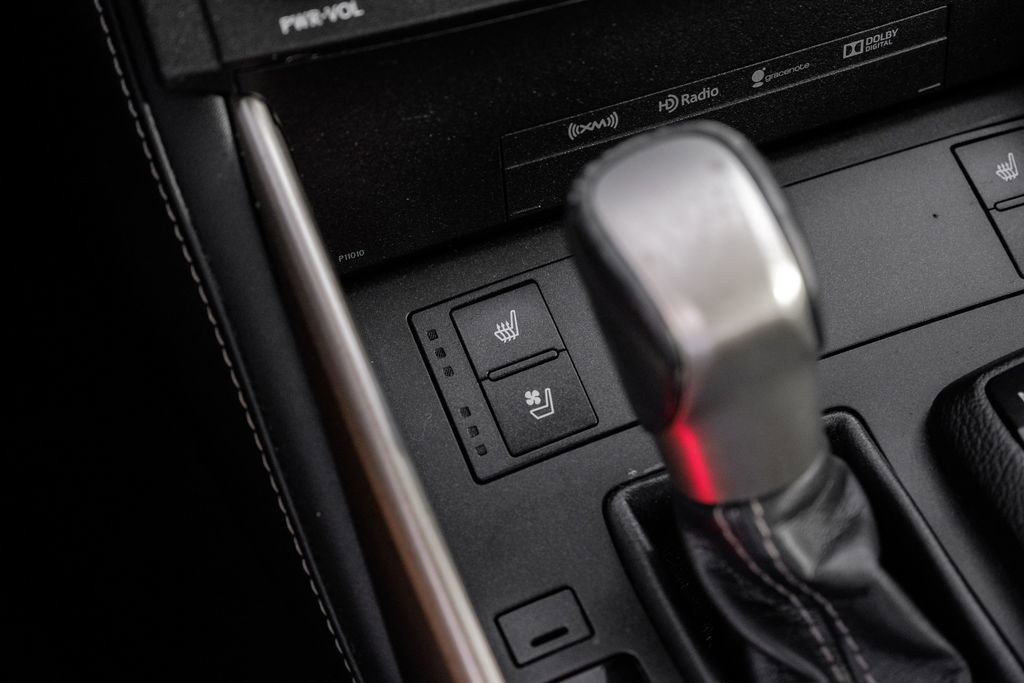 Used 2015 Lexus IS 350 w/ Navigation System Package image 20