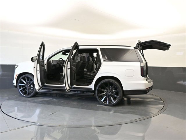 Used 2025 Cadillac Escalade Sport w/ Touring Package image 42