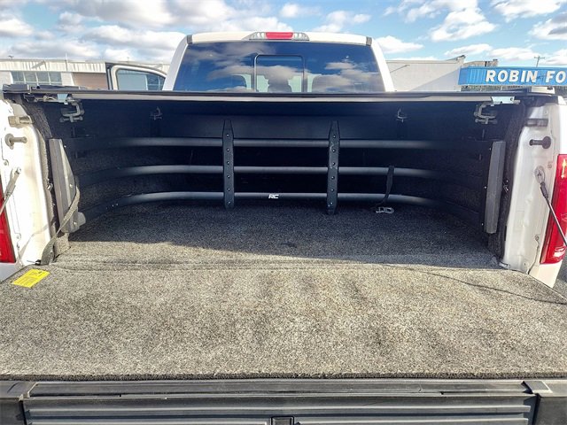 Used 2016 Ford F150 Platinum w/ Equipment Group 701A Luxury image 36