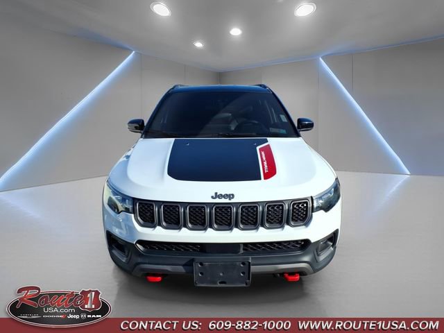 Used 2024 Jeep Compass Trailhawk image 10