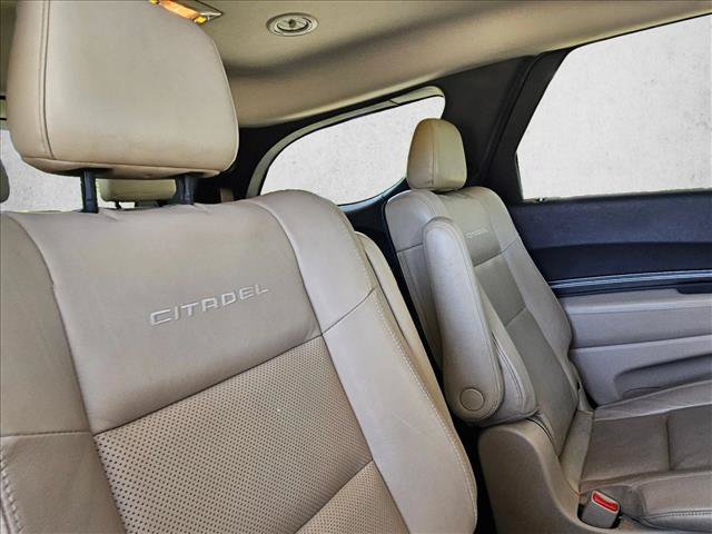 Used 2018 Dodge Durango Citadel w/ Technology Group RWD image 19