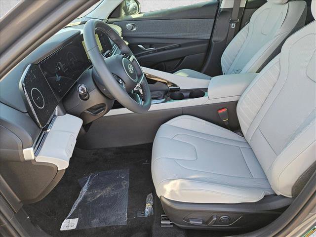 New 2026 Hyundai Elantra Limited image 10
