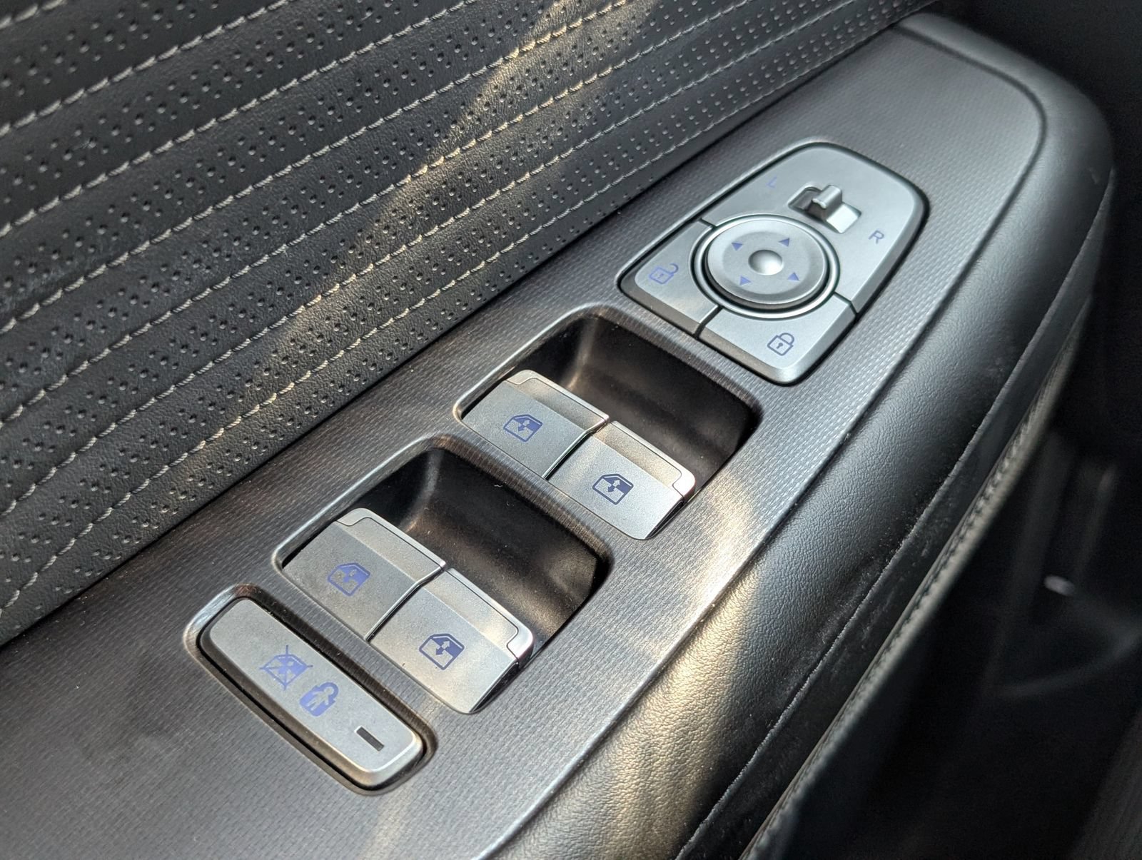 Used 2024 Hyundai Palisade Calligraphy AWD/4WD image 29