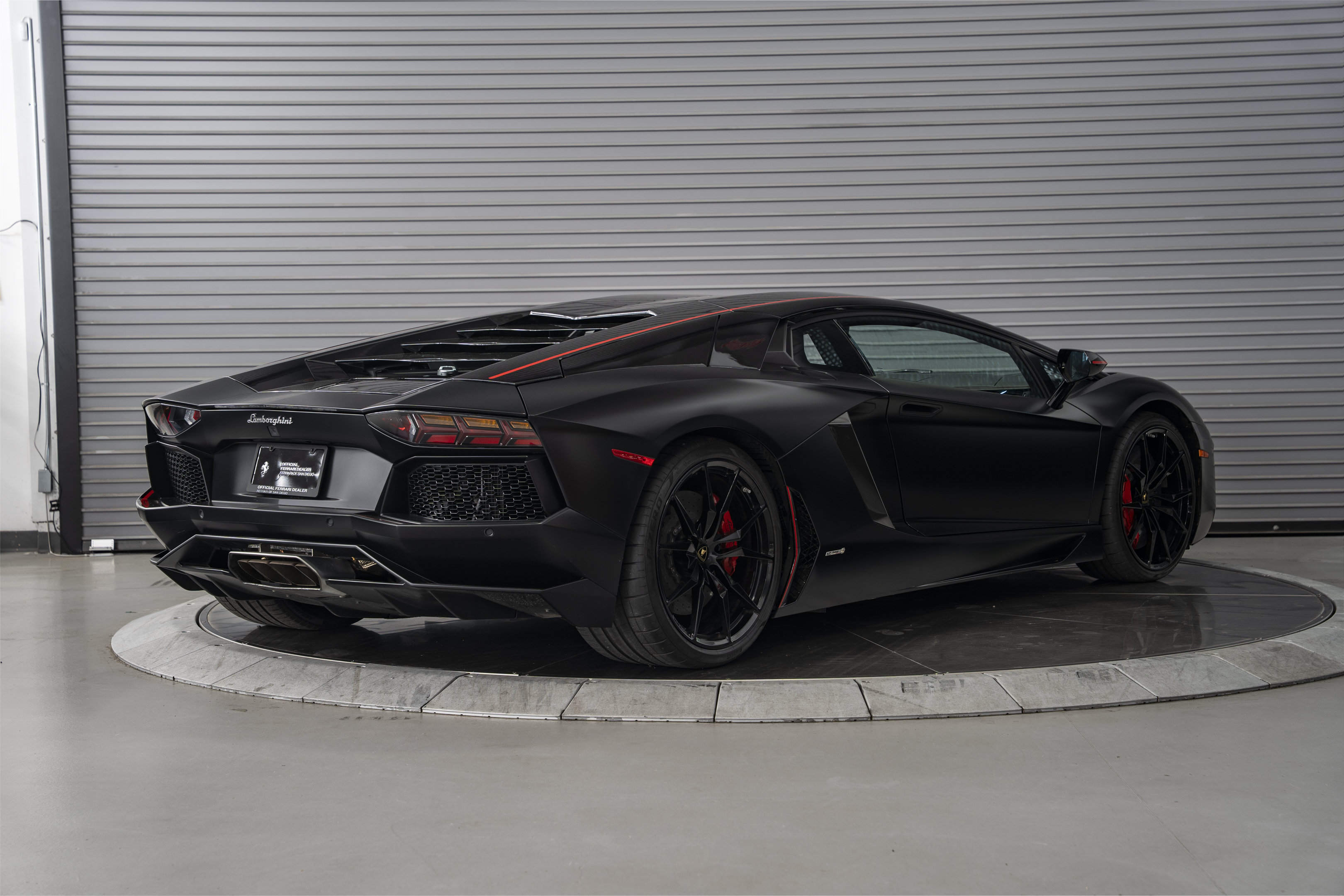Used 2016 Lamborghini Aventador LP 700-4 AWD/4WD image 5