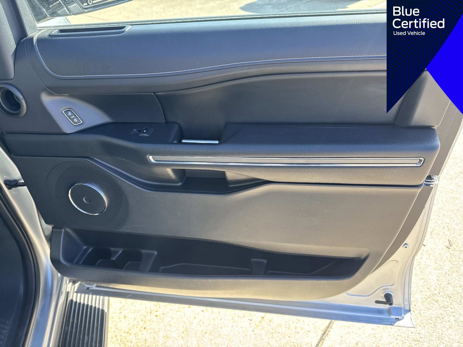 Certified 2024 Ford Expedition Max XLT image 18