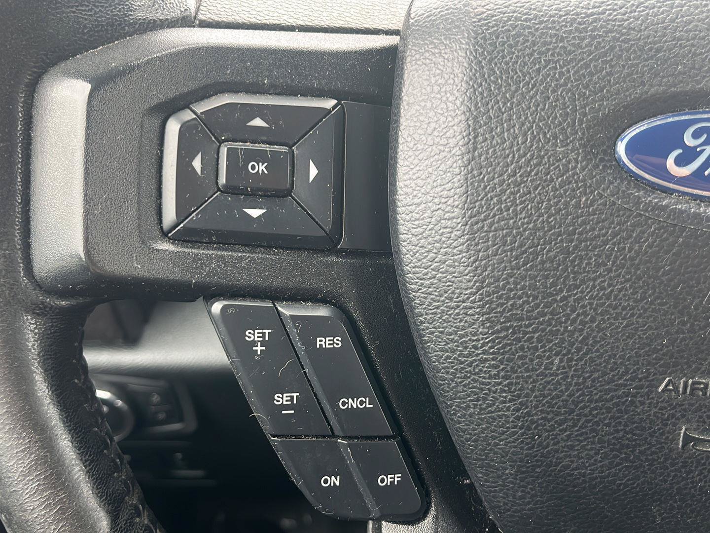 Used 2019 Ford F150 XLT w/ Equipment Group 302A Luxury AWD/4WD image 9