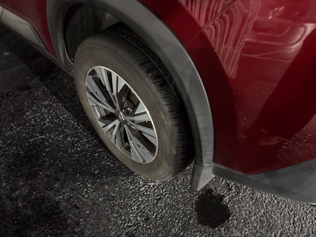 Certified 2021 Nissan Rogue SV FWD image 6