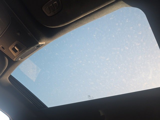 Used 2015 Ford F150 Platinum w/ Equipment Group 701A Luxury image 23