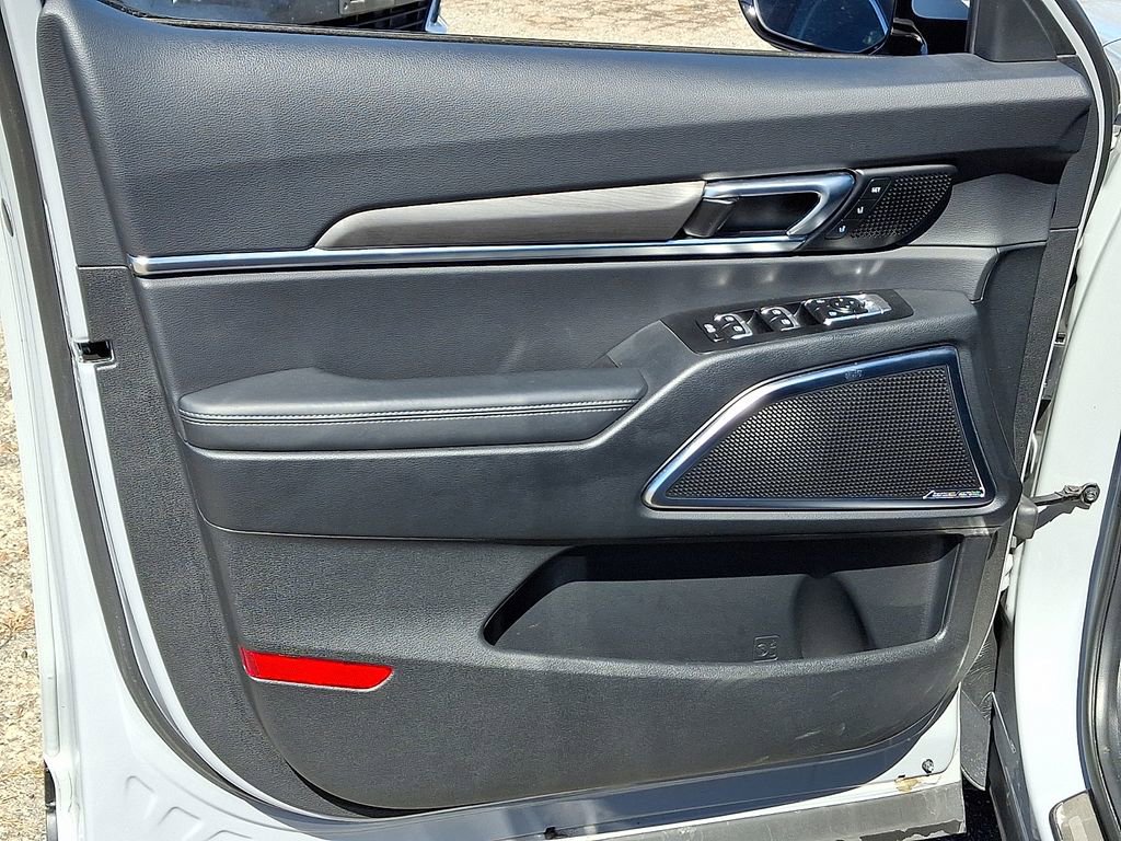 Certified 2025 Kia Telluride SX Prestige X-Line image 15