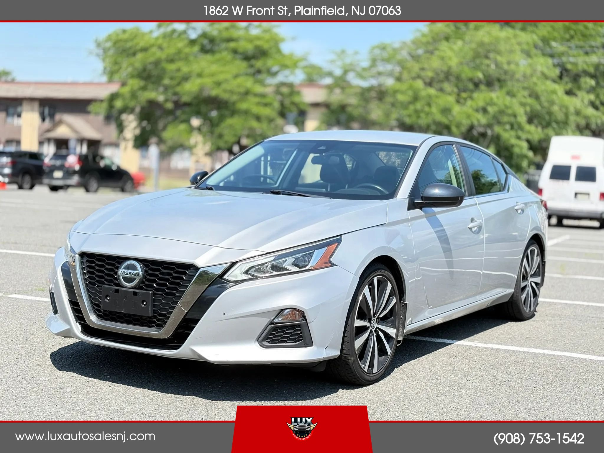 Used 2020 Nissan Altima 2.5 SR FWD image 2
