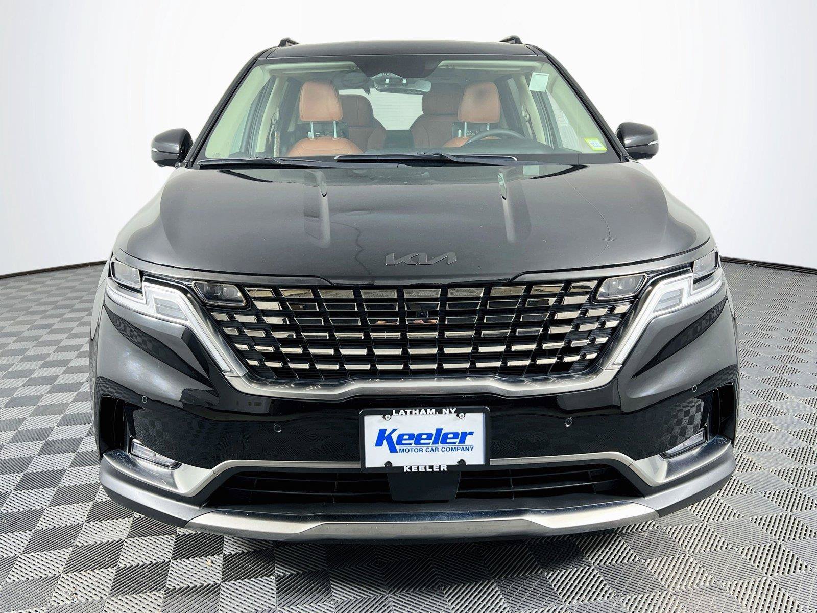 Used 2024 Kia Carnival SX Prestige FWD image 9