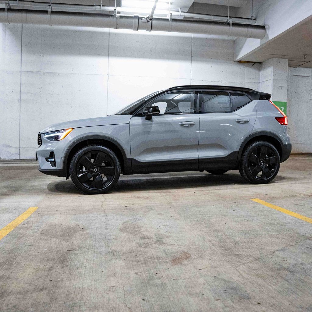 New 2026 Volvo XC40 B5 Ultra w/ Protection Package Premier AWD/4WD image 3