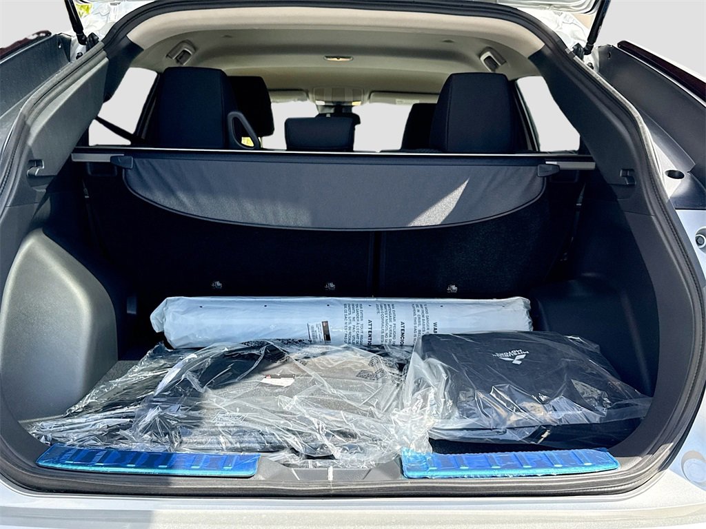 Used 2025 Mitsubishi Eclipse Cross ES image 25