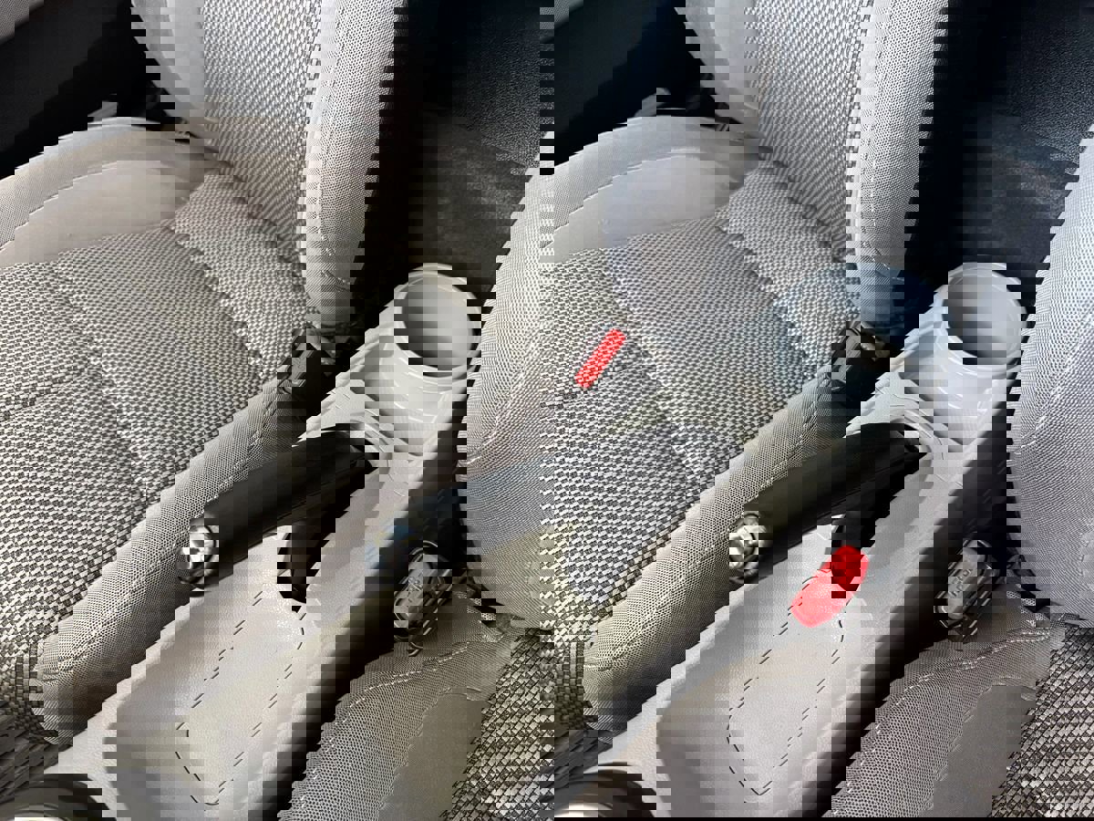 Used 2011 Honda CR-Z EX image 31