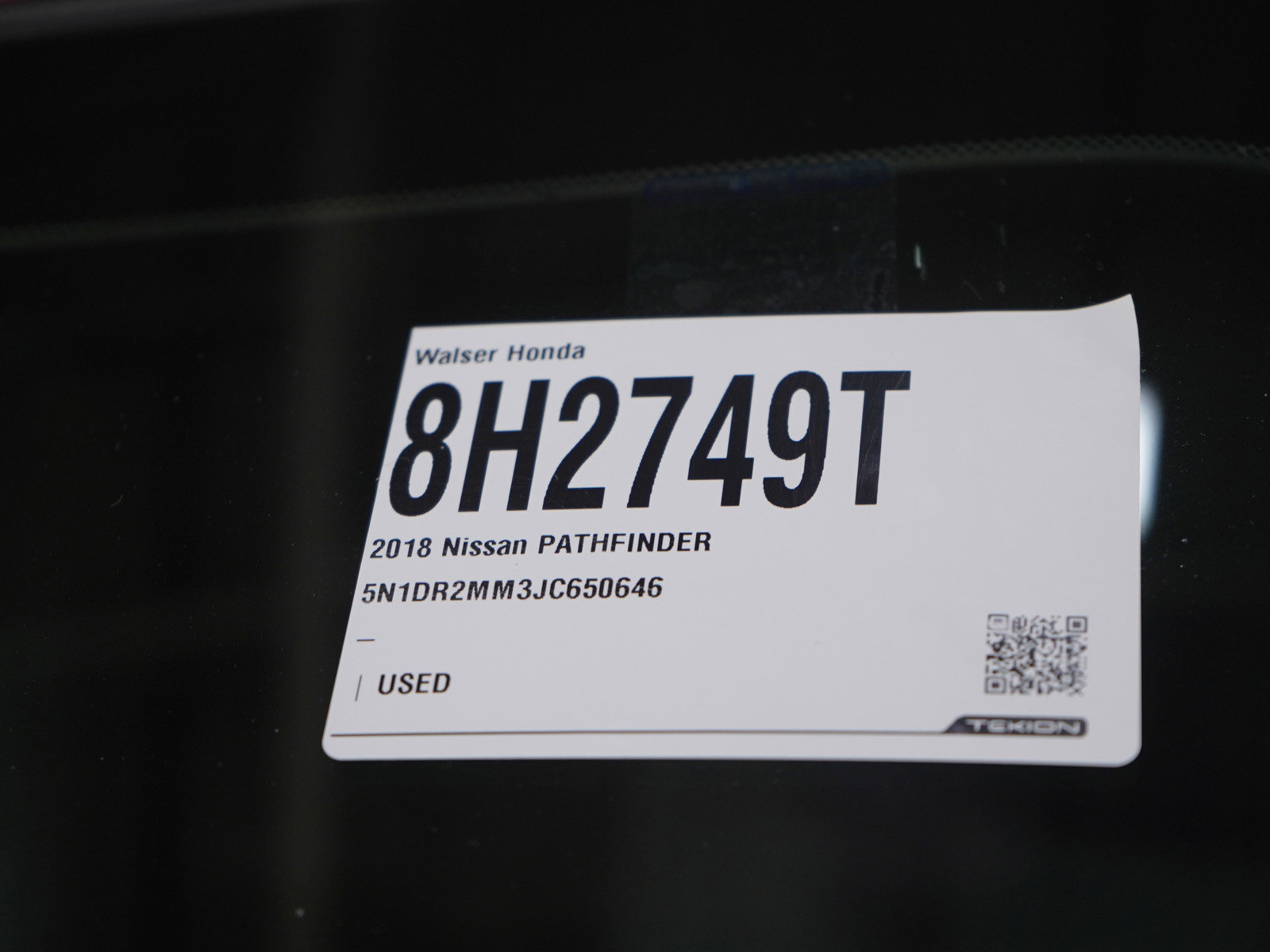 Used 2018 Nissan Pathfinder Platinum image 29