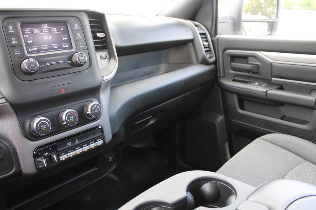 Used 2024 RAM 5500 Tradesman AWD/4WD image 31