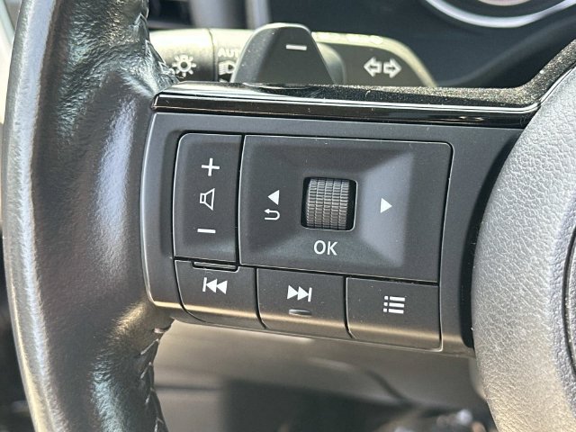 Used 2023 Nissan Rogue SV w/ SV Premium B Package AWD/4WD image 25