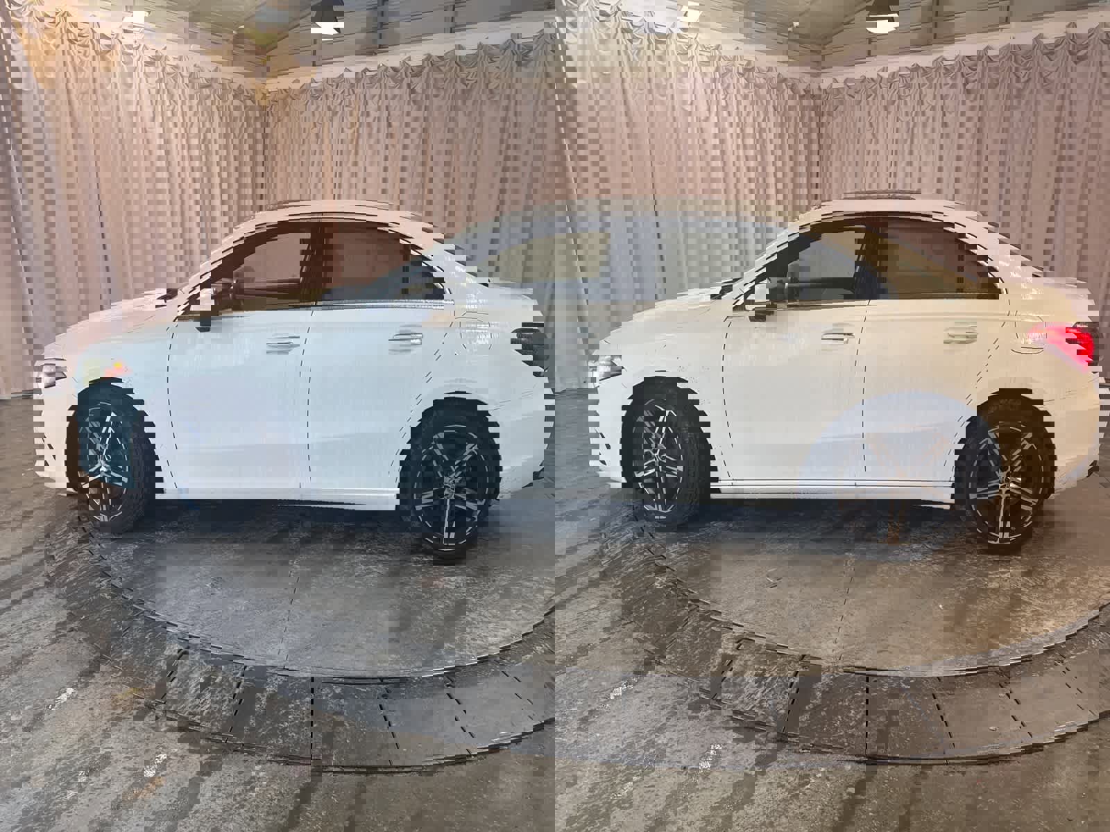 Used 2022 Mercedes-Benz A 220 image 8