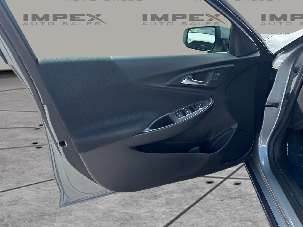 Used 2024 Chevrolet Malibu LS FWD image 13