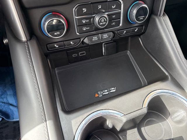 Used 2023 Chevrolet Tahoe Z71 w/ Luxury Package image 28