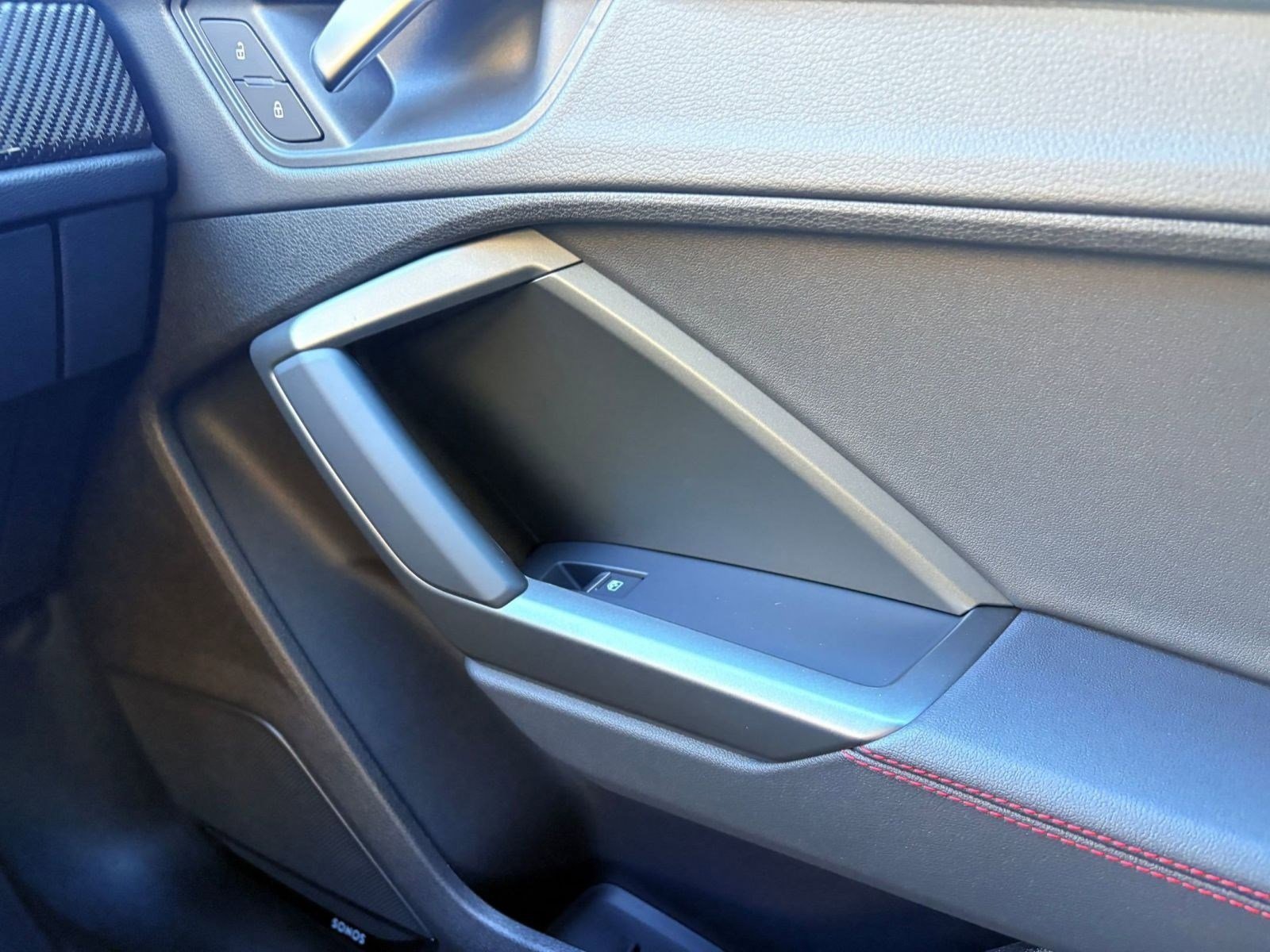 New 2025 Audi Q3 2.0T Premium Plus image 25