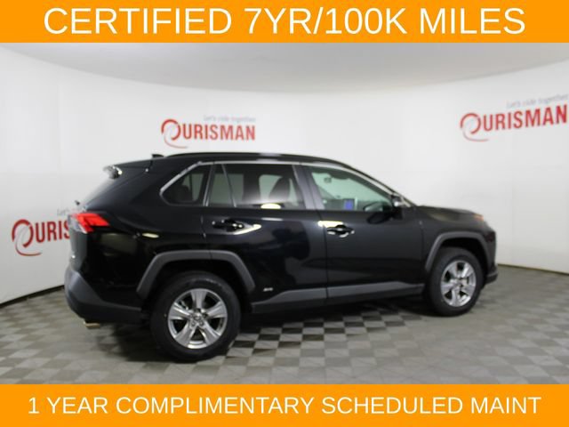 Used 2025 Toyota RAV4 XLE AWD/4WD image 9