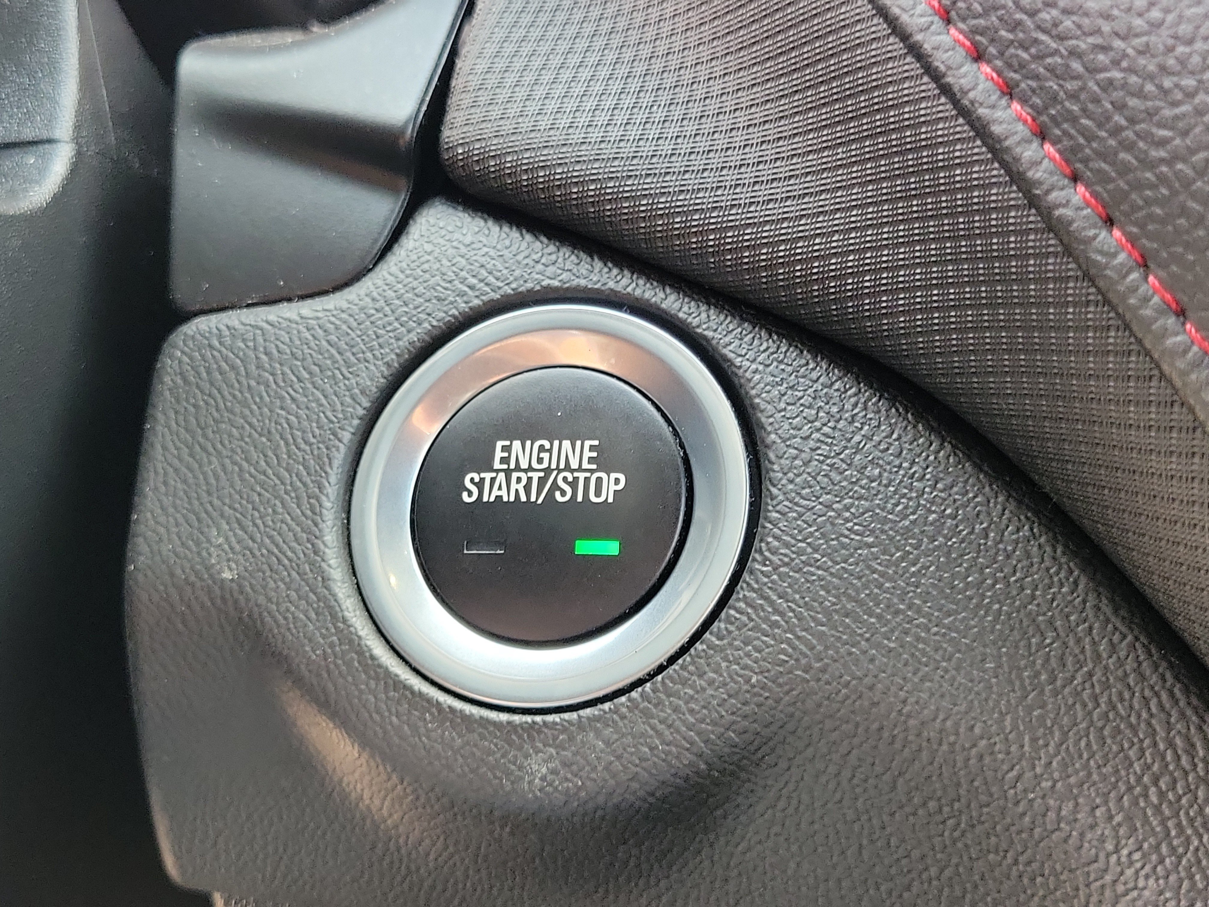 Used 2024 Chevrolet Equinox RS FWD image 28