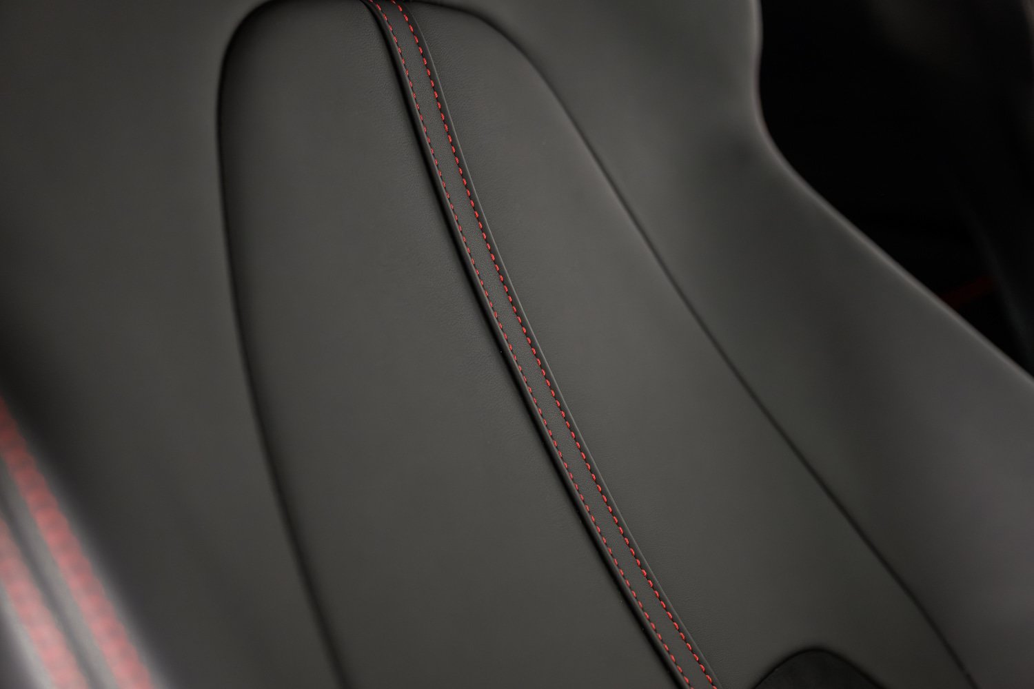 Certified 2022 Ferrari Roma RWD image 28